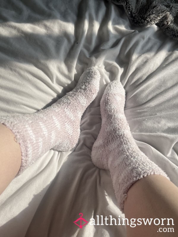 Light Purple Lilac White Fluffy Slipper Socks 3 Day Wear