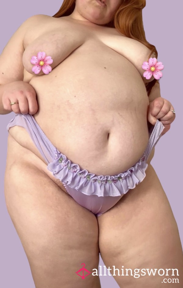 💜 Lilac Ruffle Trim Satin Plus Size Panties Worn By A BBW 💜