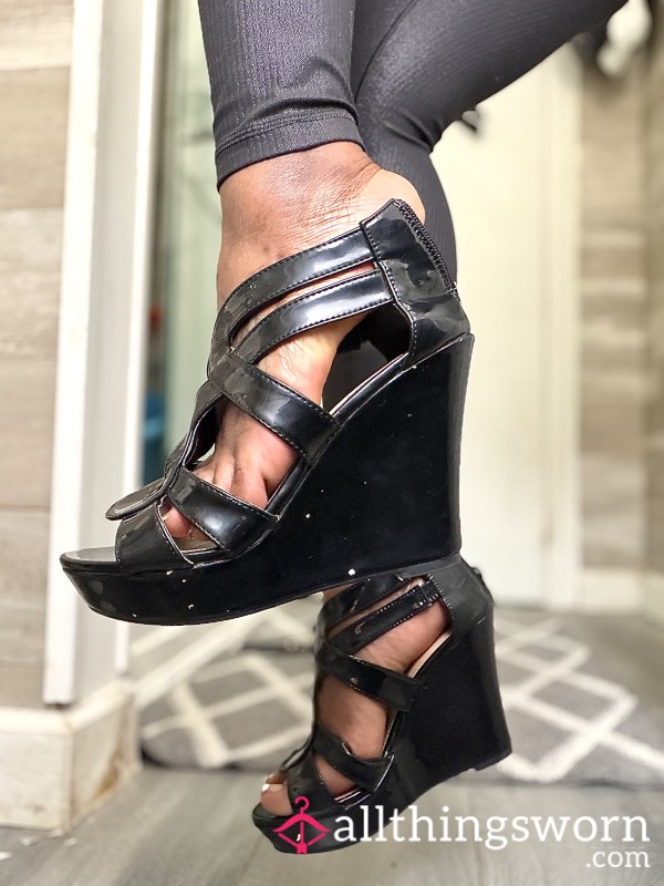 Lindy 03 Strappy Open Toe Platform Wedge