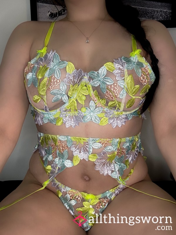 Lingerie Set. 🖤