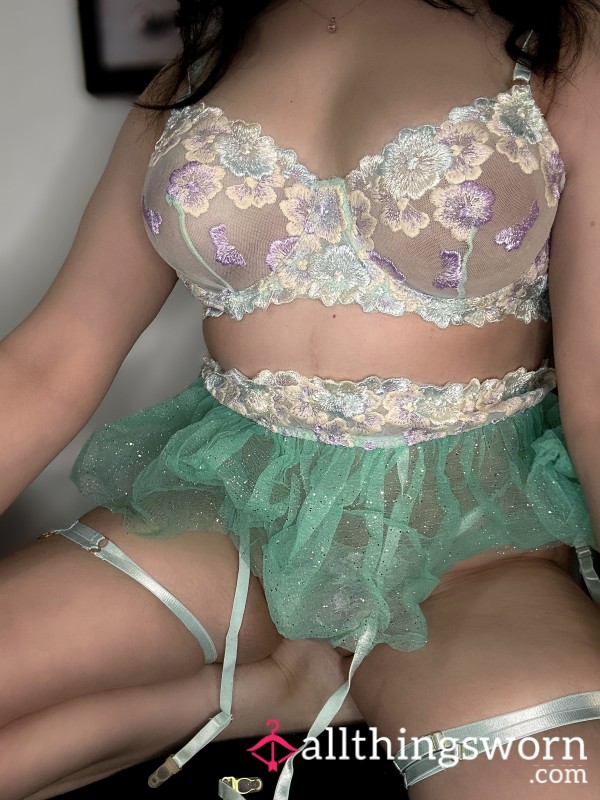 Lingerie Set. 🖤