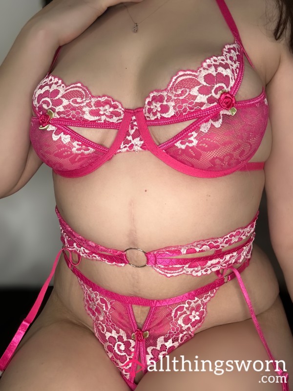 Lingerie Set. 🖤