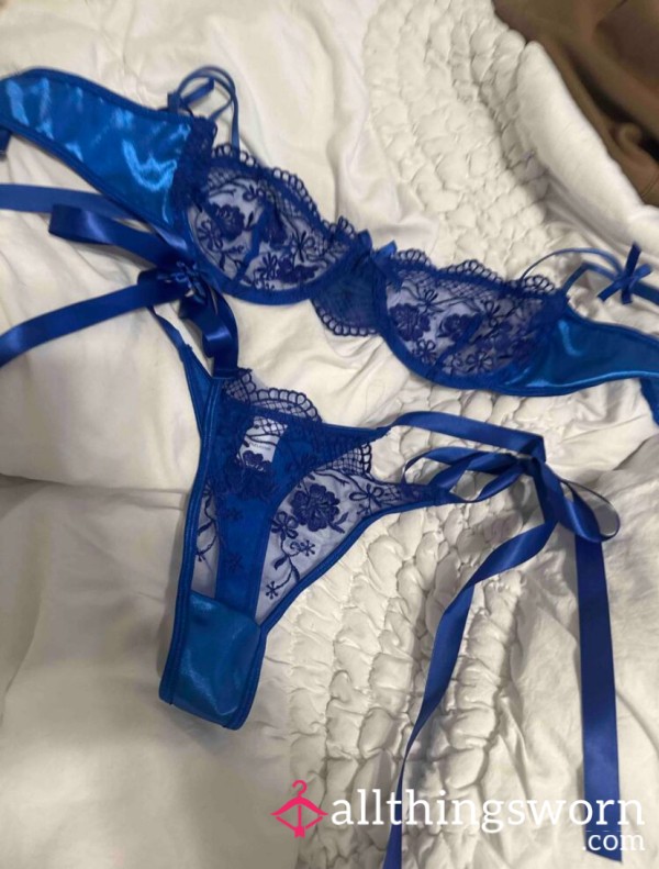 Lingerie Set Lace With Satin 💙