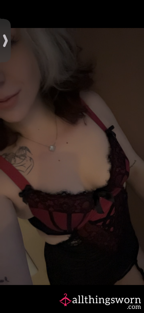 Lingerie, Extras In Description