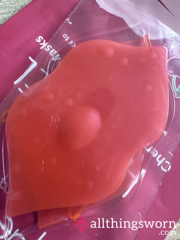 Lip Mask
