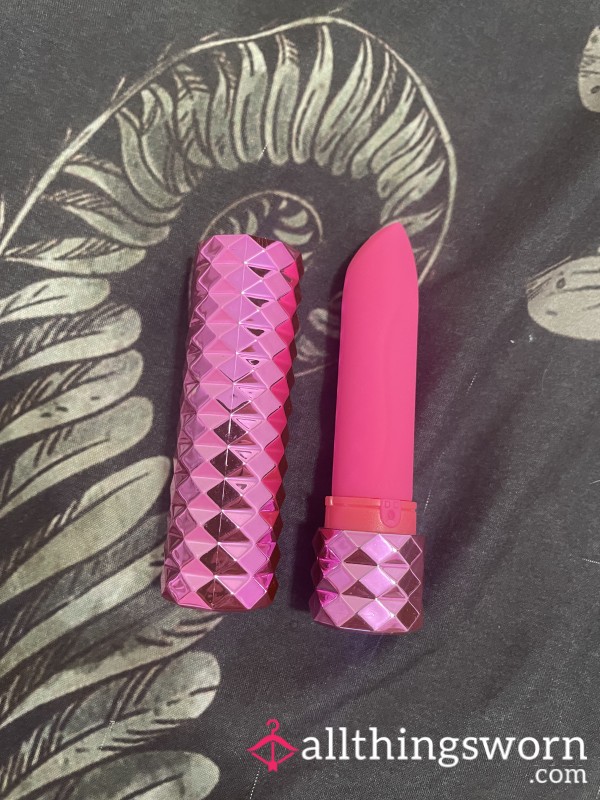 Lipstick Shaped Vibrator