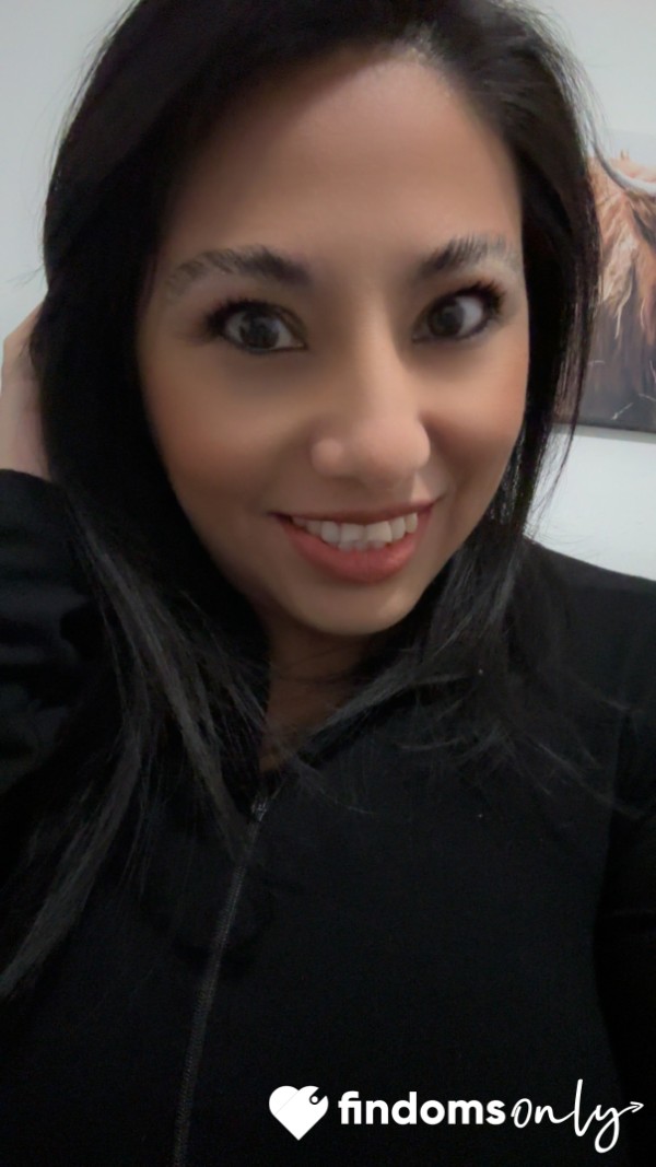 Listen To My Voice And Do As I Say 🖤