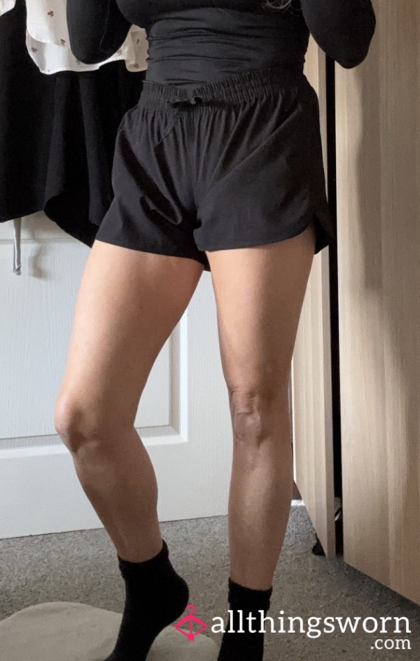 Little Black Gym Shorts 🖤