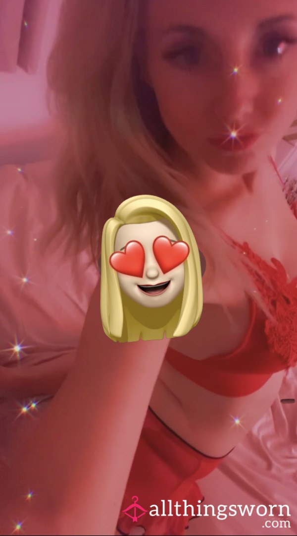 Little Miss Red Boob Reveal! ❤️‍🔥❤️‍🔥❤️‍🔥