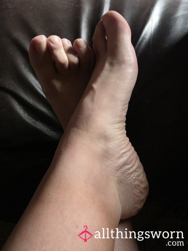 Little Sweety Feet