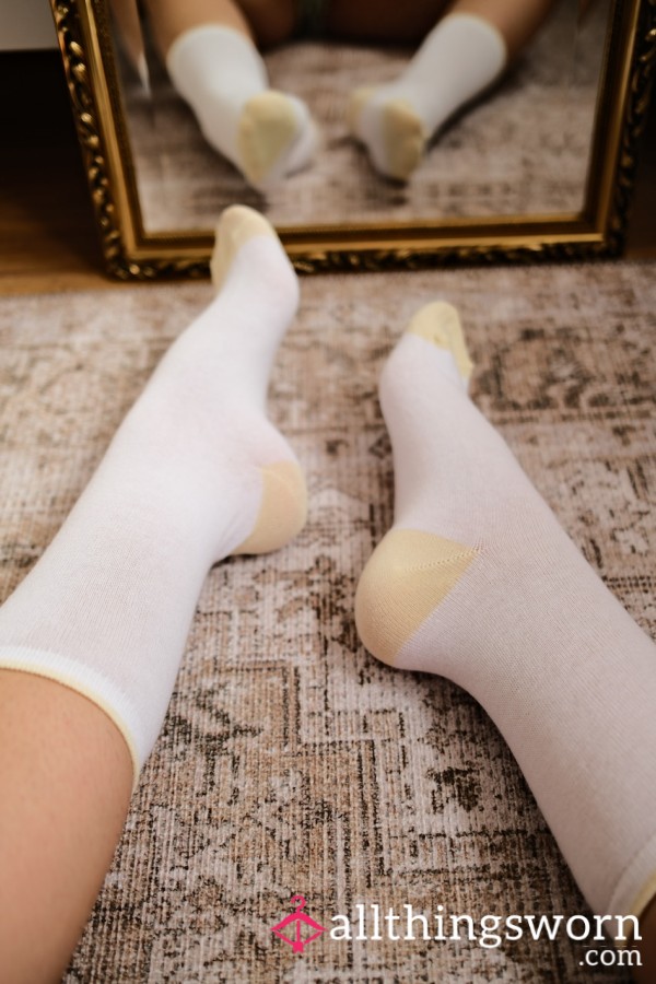 Crew Socks, 48hr Wear 💛