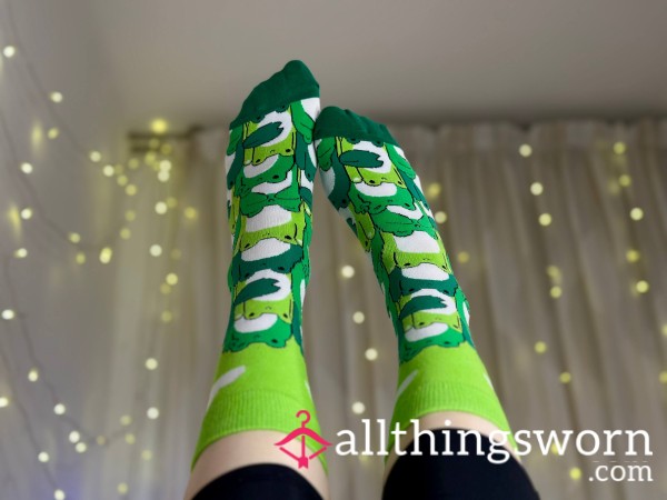 Long Socks With Frogs🥰🎀