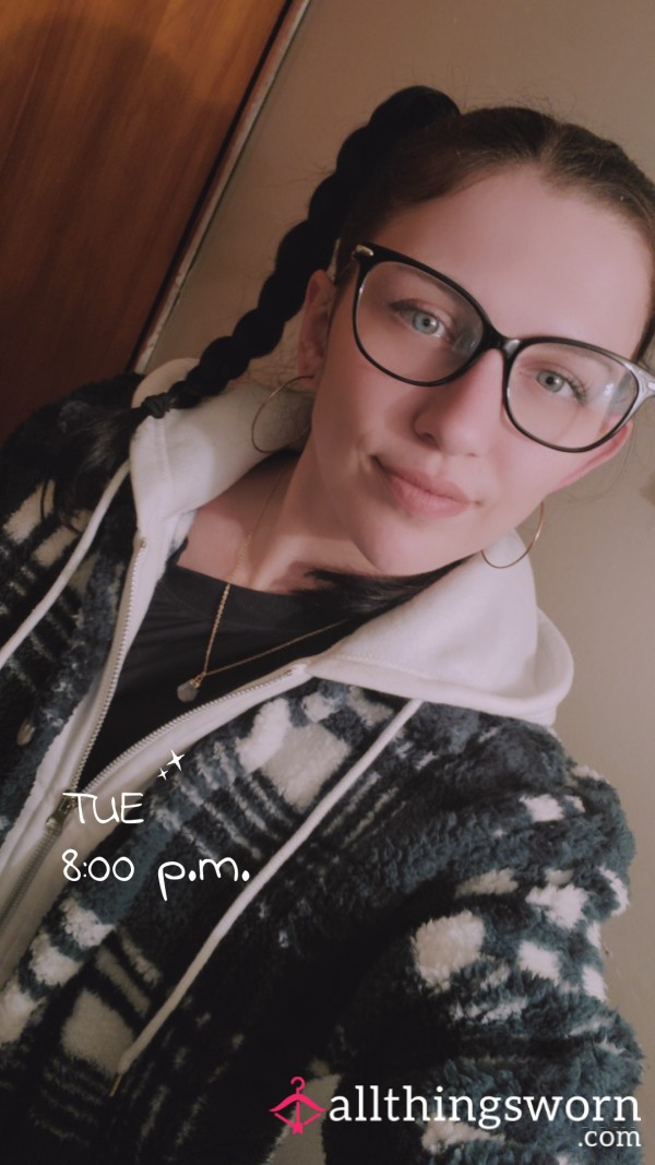 Long Term Girlfriend Experience