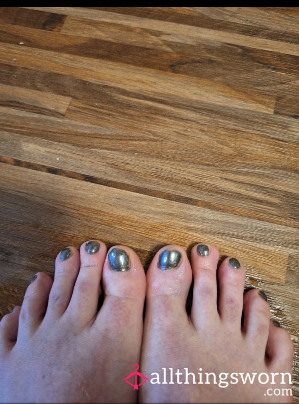 Long Toes