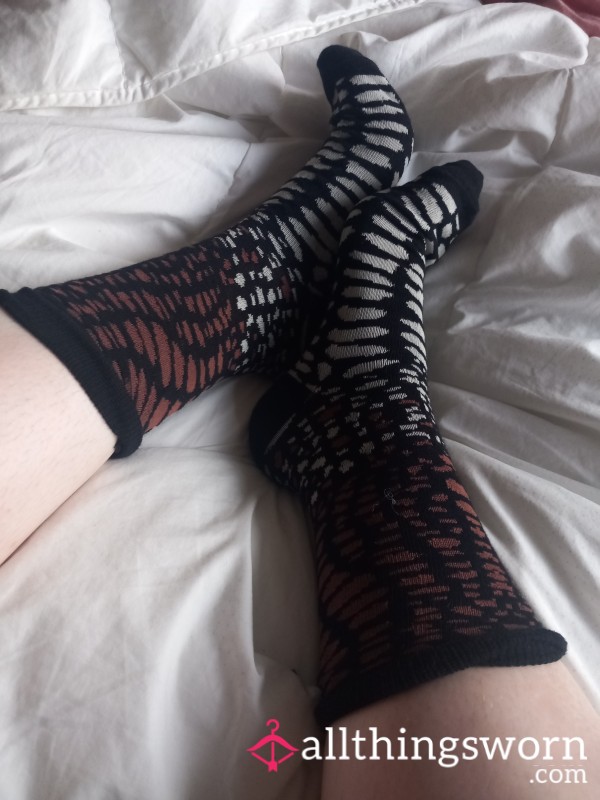 Long Worn Socks🩷👣 Snake Print🩷
