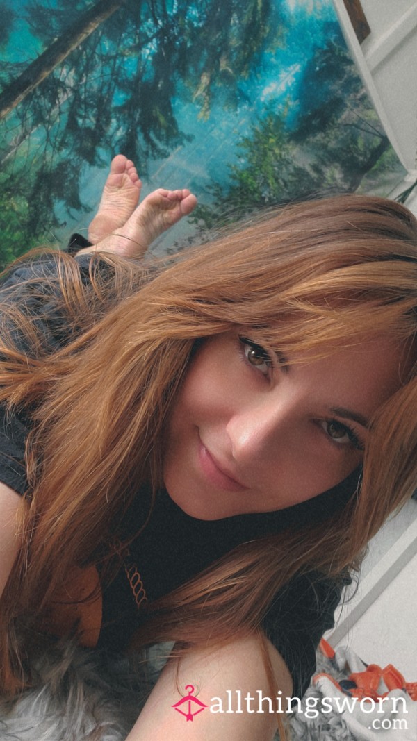 Look At Those Soles, Jealous Much?