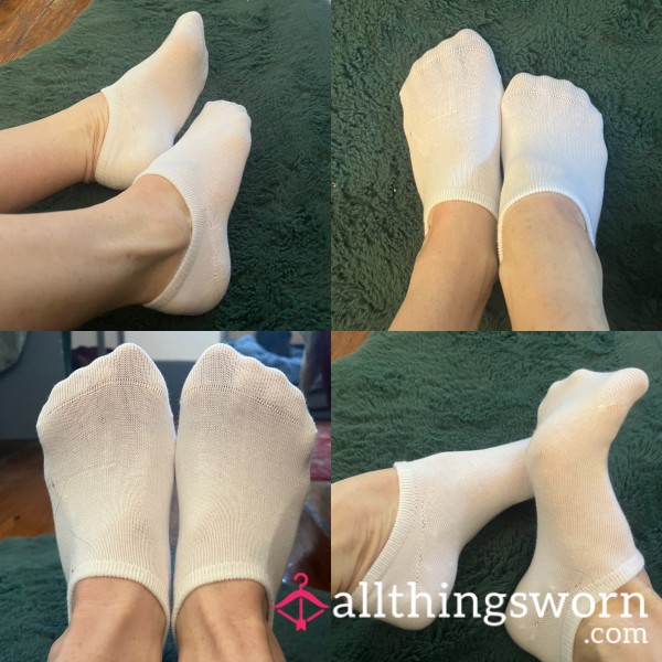 Look How They Hug My Toes