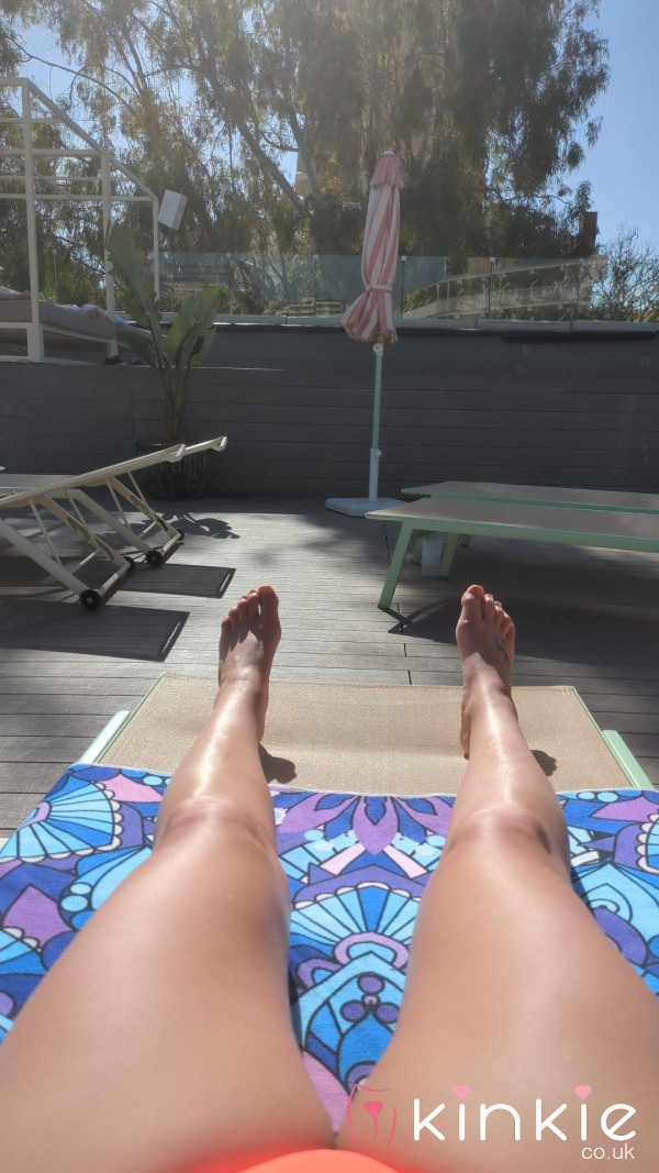 Looking For Kinky Little Feet Lovers, Size 4 Tattoos And Painted