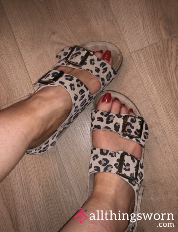 Loren’s Sandals Size 3