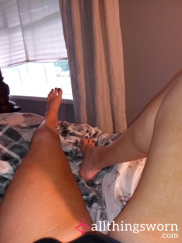 Lot Of 20 S**y Feet Pics