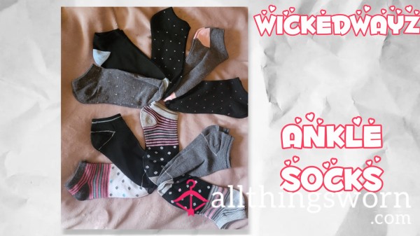 LOTS Of SOCKS!