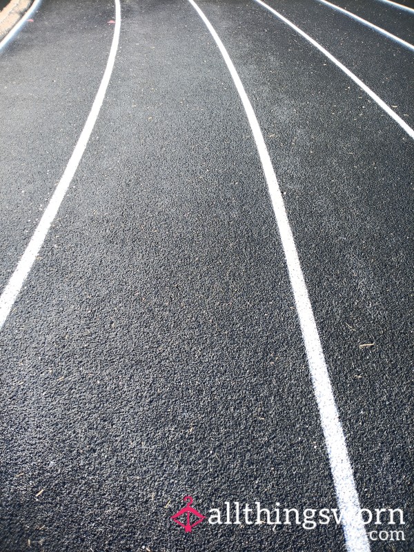 Loudly Walking The Track Foot Ignore