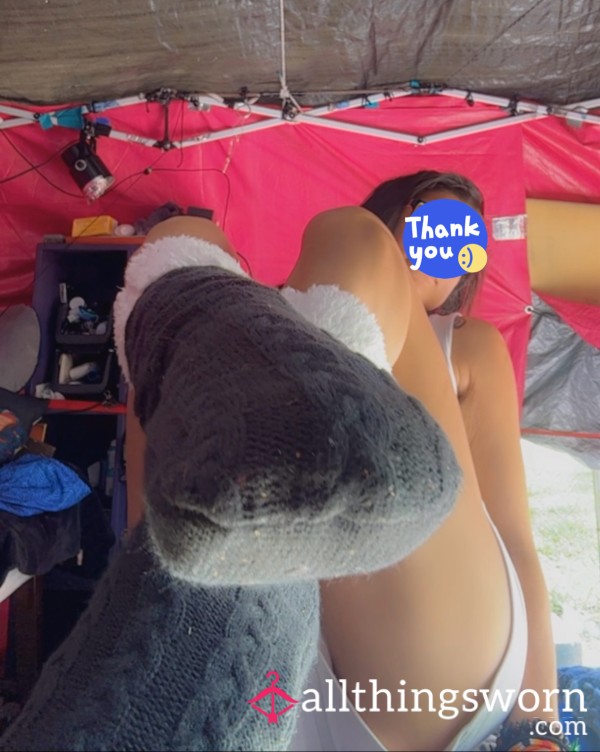 Lounge Day Favorites – Black Knit Socks With White Trim