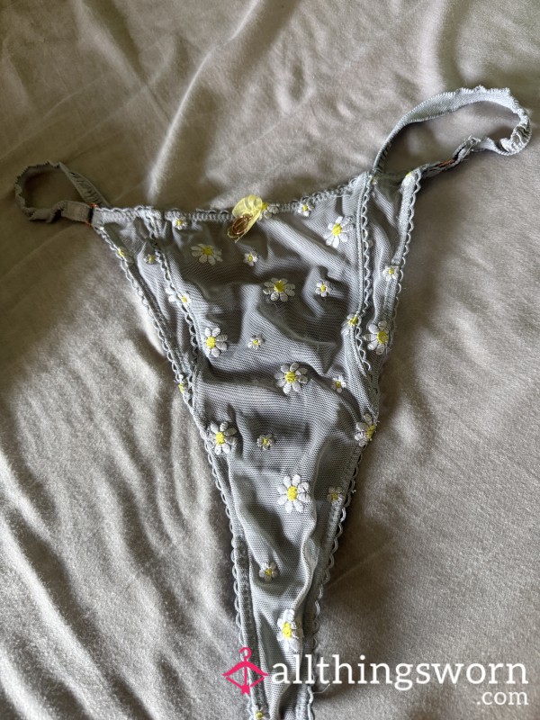 Lounge Used 24hrs Blue Daisy Thong