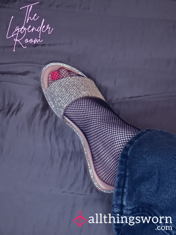 💎 “Lounge With Me” Rhinestone Slides 💎