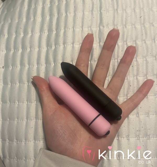 Loved Bullet Vibrators&video 🖤💗
