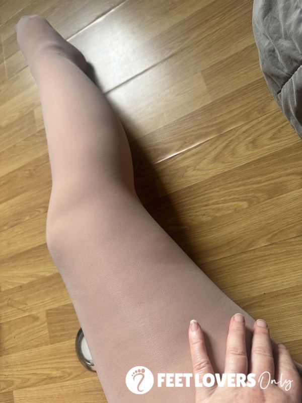 Lovely Natural Colour Tights