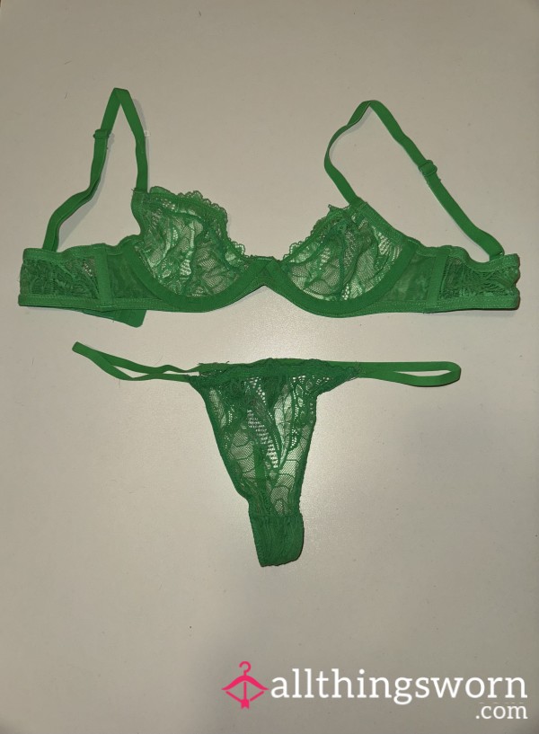 Lust In Lace 💚