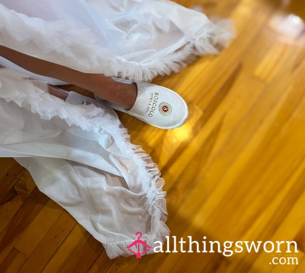 Luxury Hotel White Slippers - Worn While Gallivanting To France 🇫🇷 ✈️
