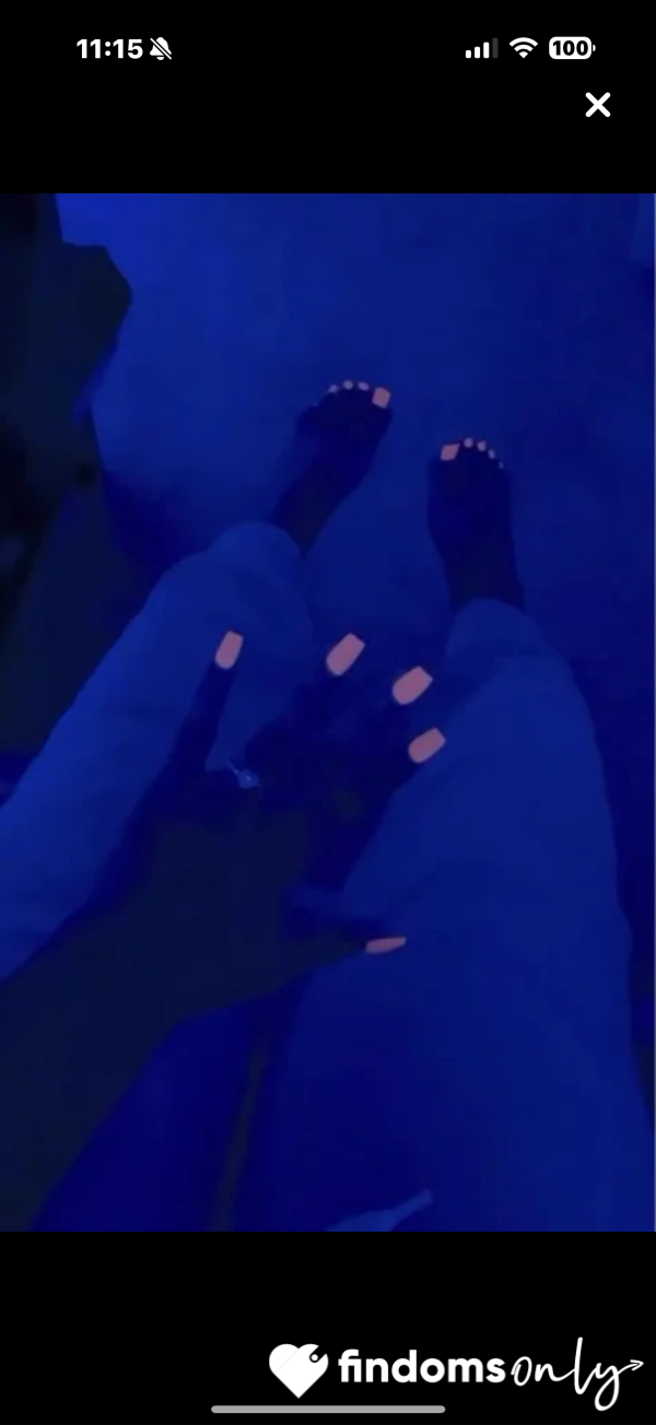 Luxury Nails & Pedi