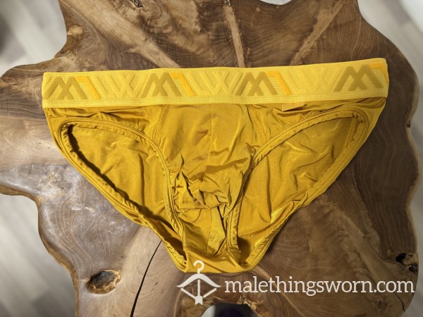 LVW - Levy Van Wilgen Brief Yellow