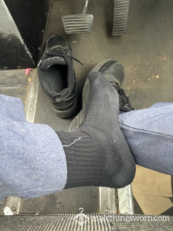 Mailman’s Smelly Socks