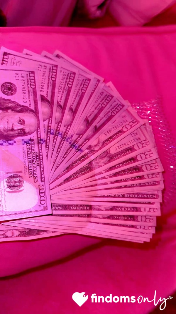 Make The Dash Pink 🩷🩷🩷🥳🥳