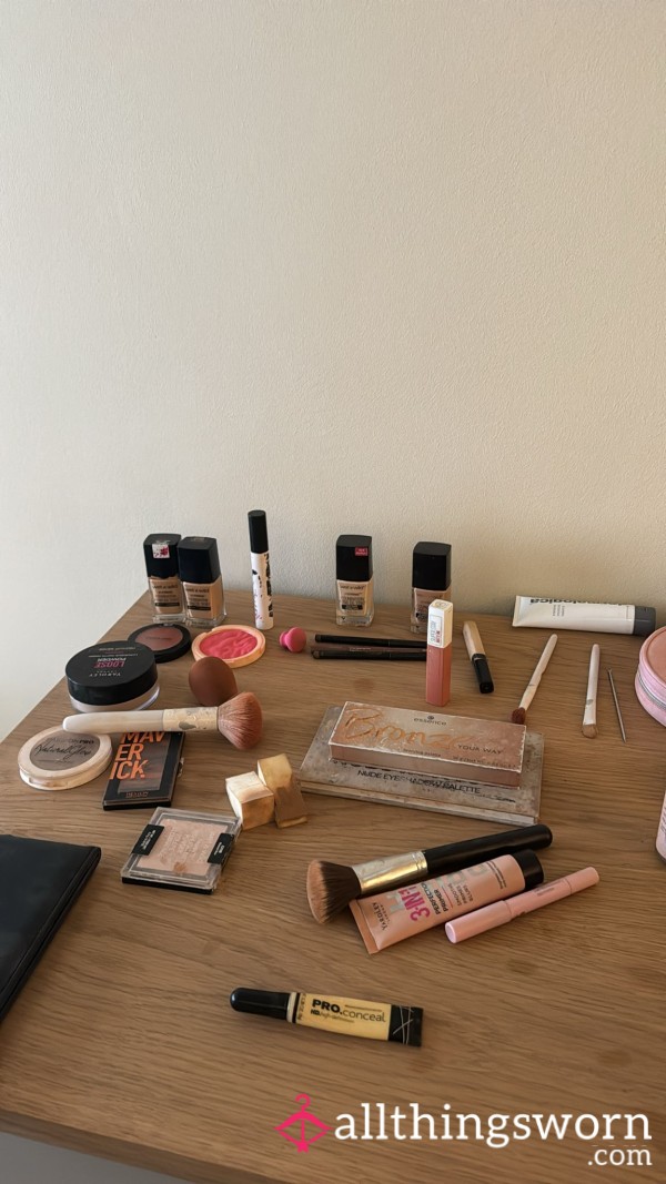 Make Up