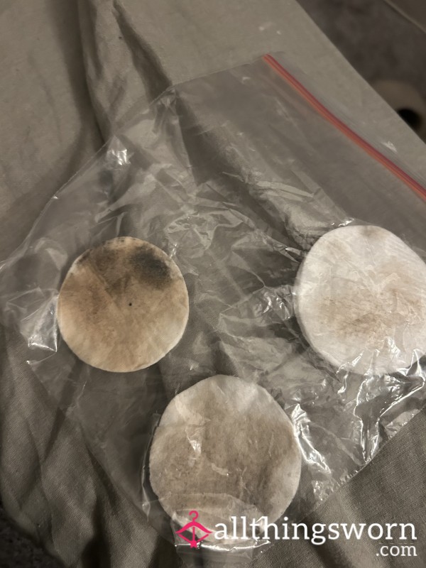 Make Up Pads From A Long Day Of Full Makeup