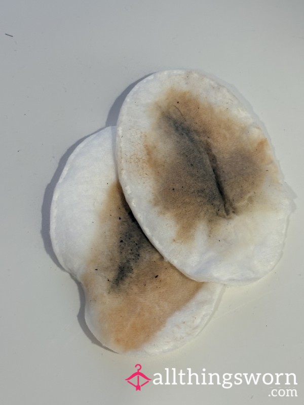 Makeup Remover Pads 🤍