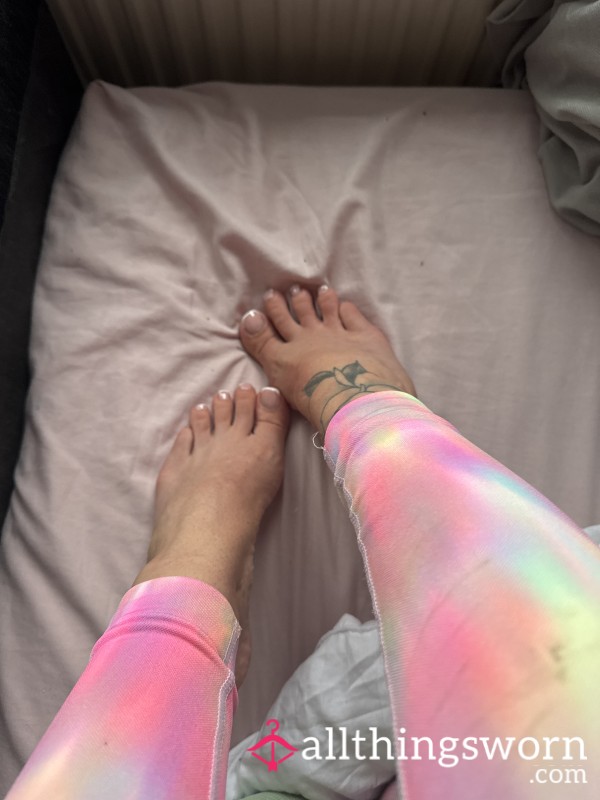 Making A Mess Of My Pretty Toes