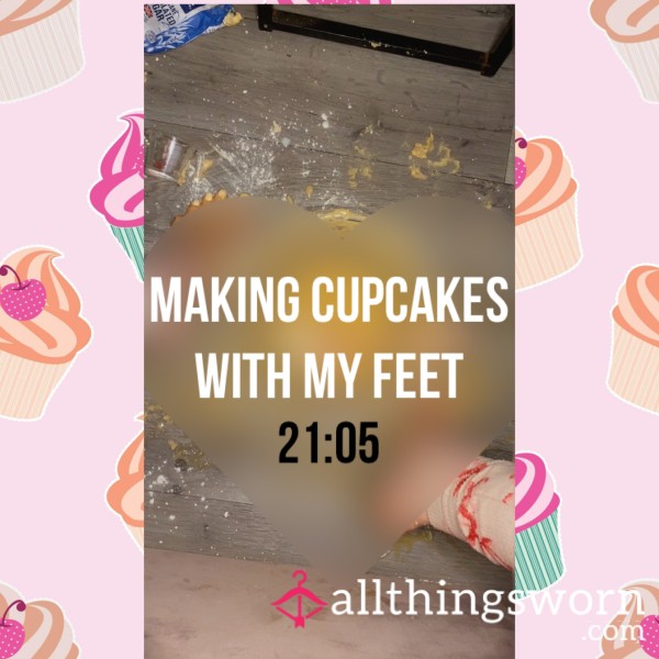 Making Cupcakes With My Feet🧁