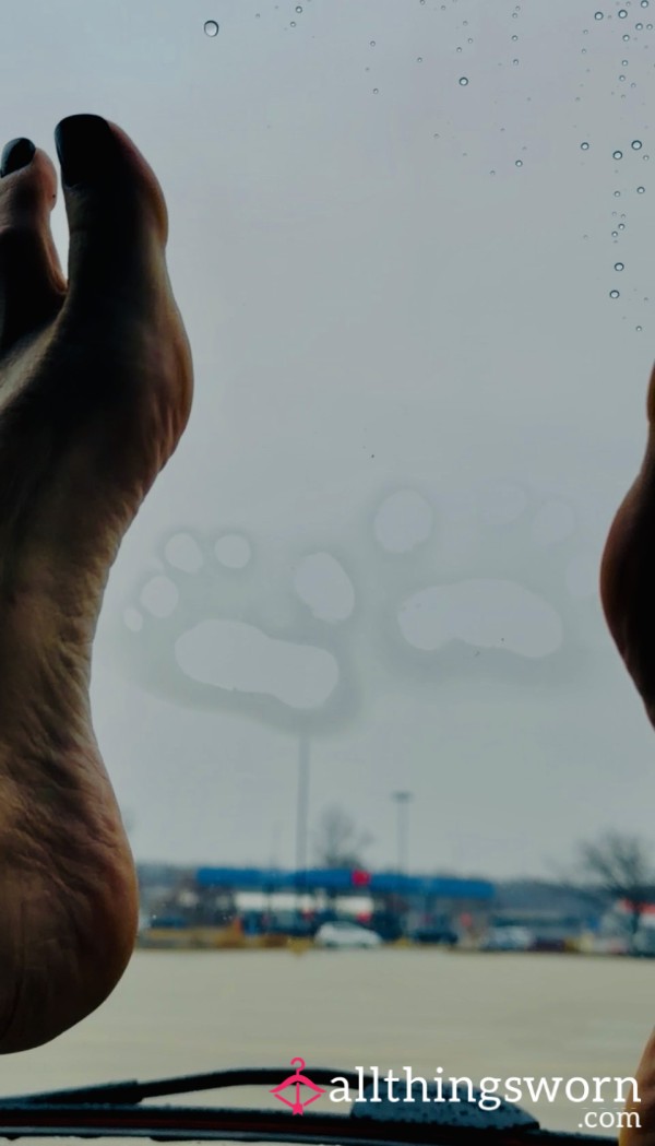 Making Sweaty Toe Print On The Windshield