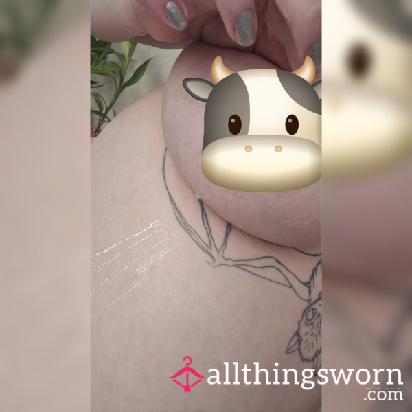 Mamis Milk: Dripping Milk (10secs)