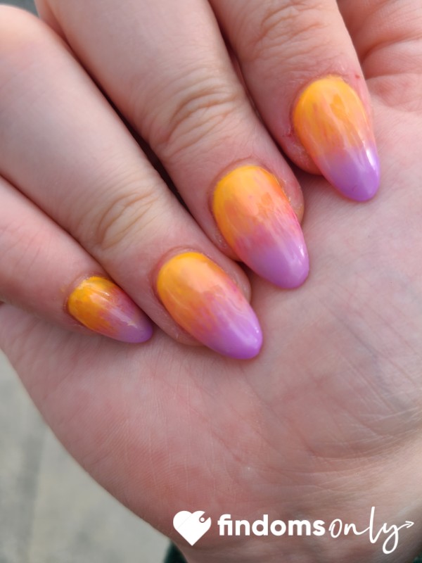 Mani/Pedi