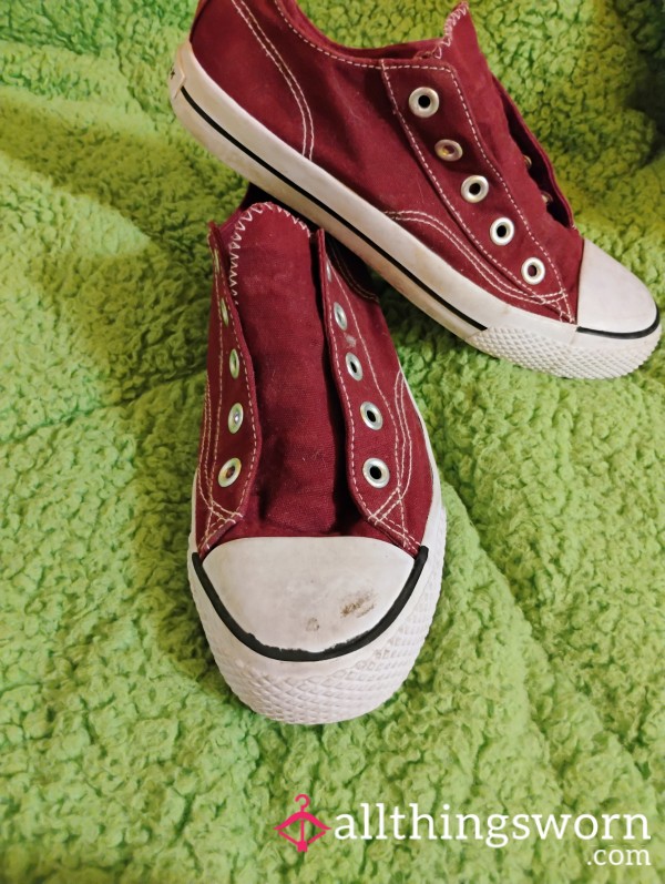Maroon Lace-up Shoes