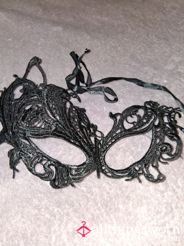 Black Lace Tie-Up Mask Needs A New Owner