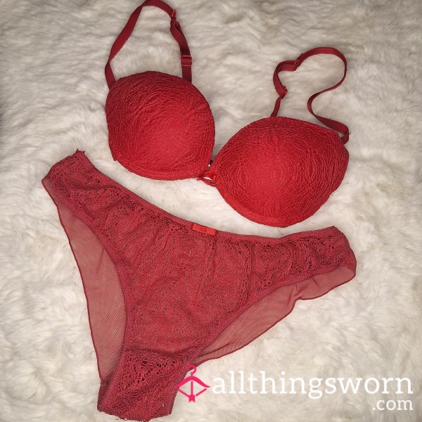 Matching Red Bra And Knickers Set