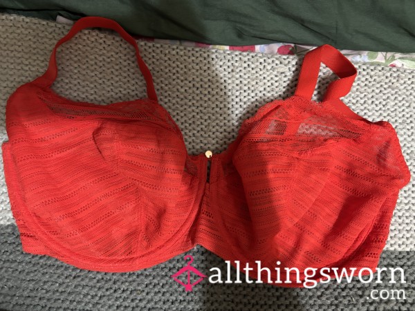 Matching Red Bra And Panties (lingerie) Set😈