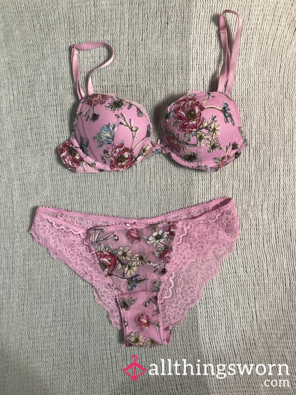 Matching Victoria’s Secret Set
